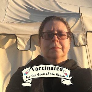 Meet your Posher, Elaine